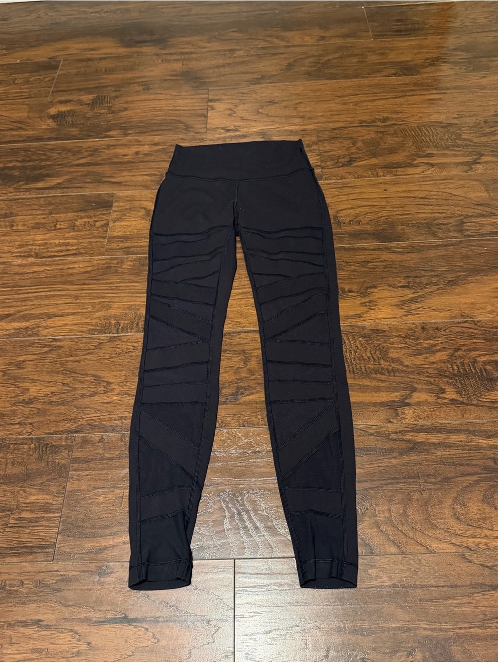 Lululemon women’s black wunder under pant hi rise tech mesh 28” leggings size 6